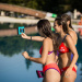 Непотъващ водоустойчив калъф за телефон BornToSwim Waterproof Phone Bag